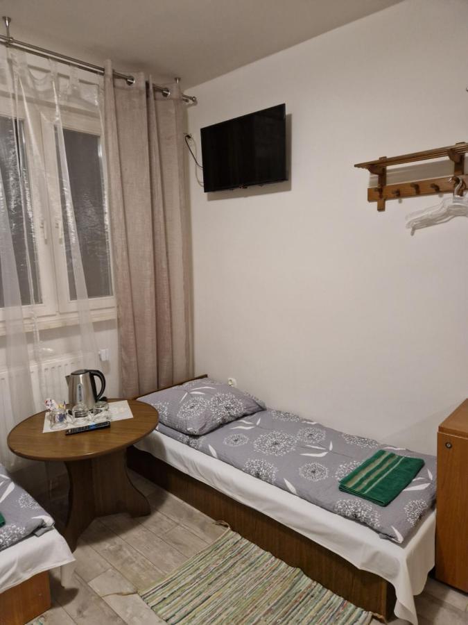 Zajazd Lesny Tuszyn Εξωτερικό φωτογραφία